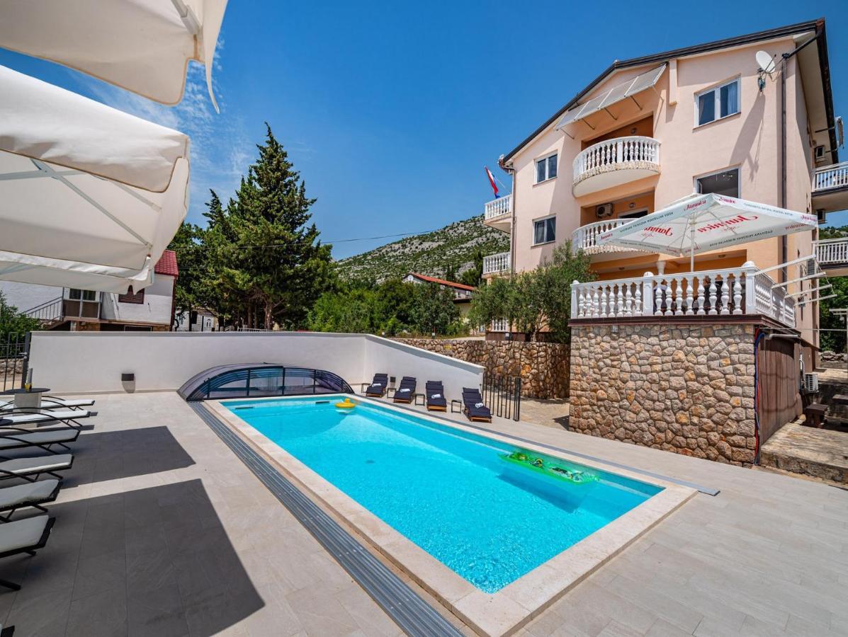 Apartments Prkacin Starigrad Paklenica Ngoại thất bức ảnh