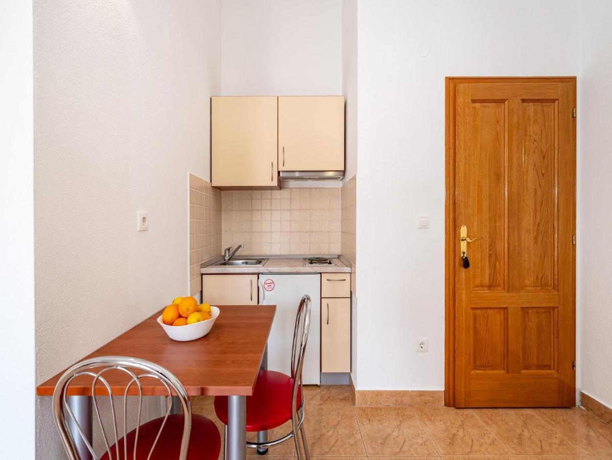 Apartments Prkacin Starigrad Paklenica Ngoại thất bức ảnh