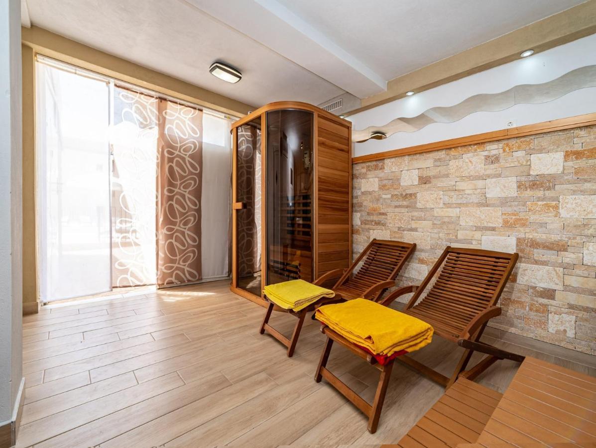 Apartments Prkacin Starigrad Paklenica Ngoại thất bức ảnh