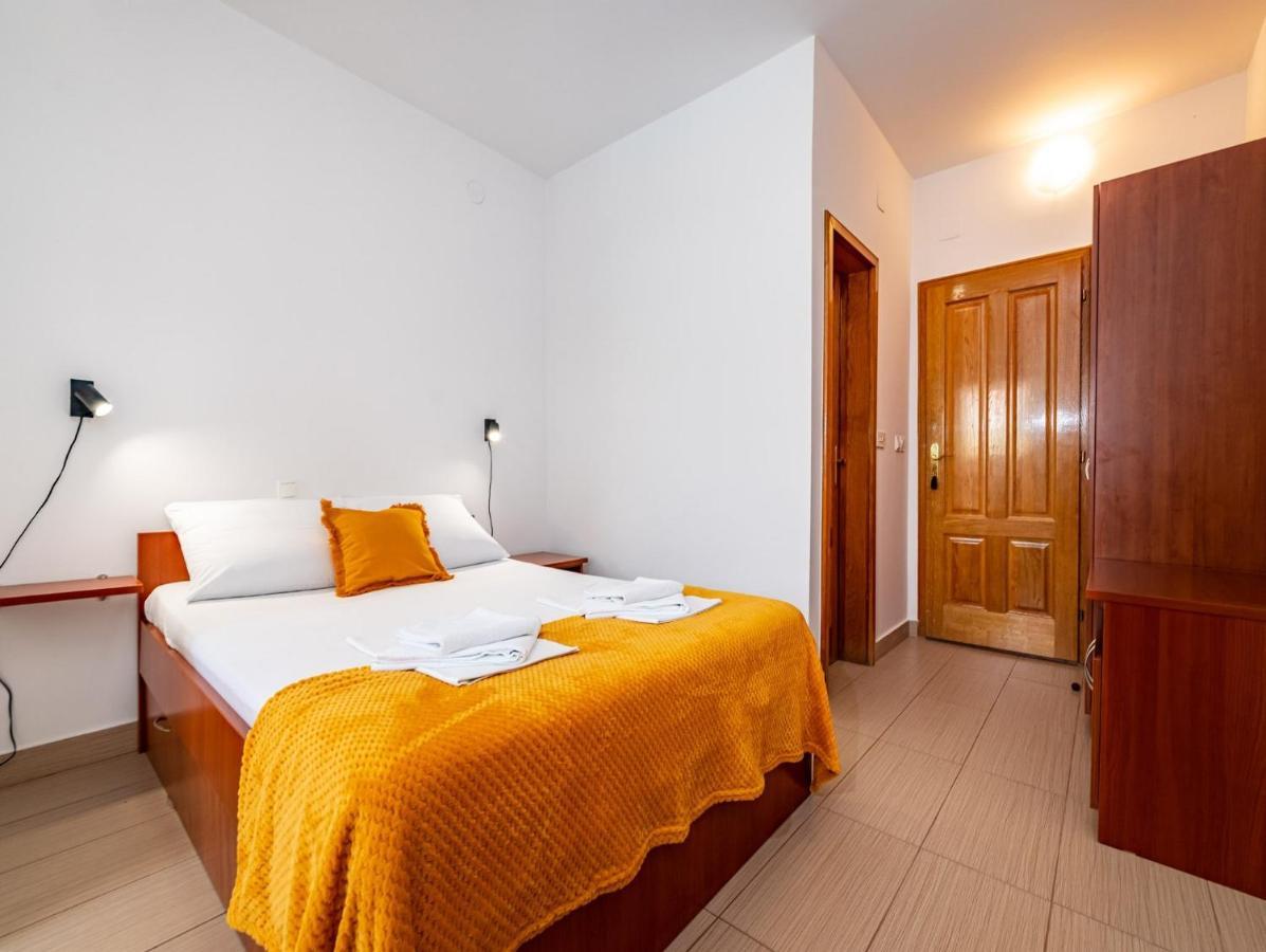 Apartments Prkacin Starigrad Paklenica Ngoại thất bức ảnh
