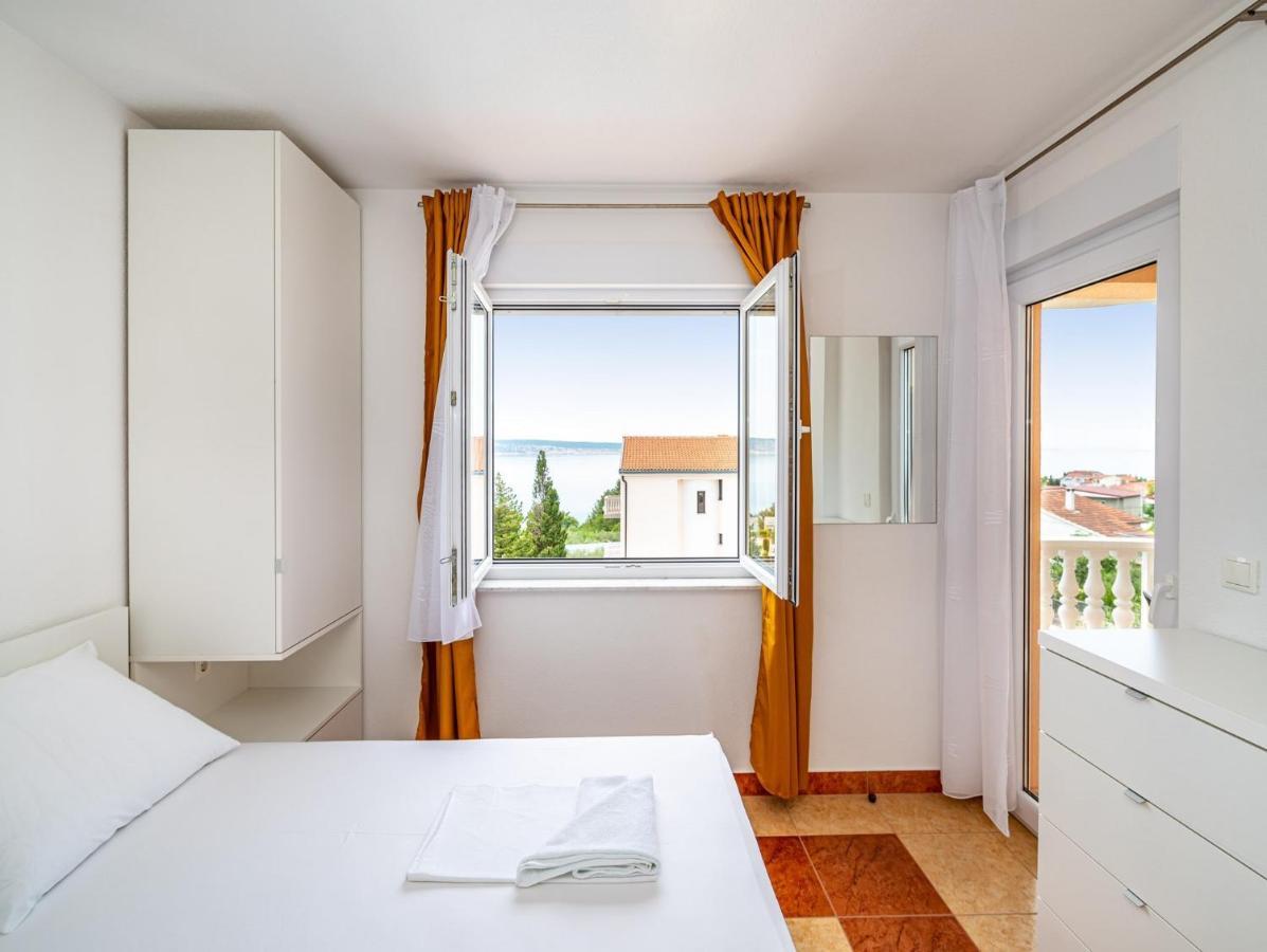 Apartments Prkacin Starigrad Paklenica Ngoại thất bức ảnh