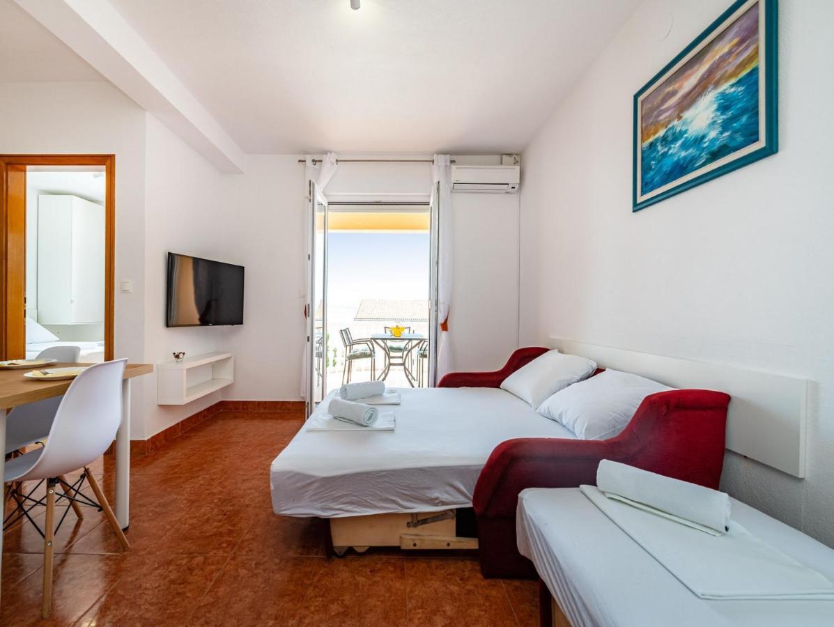 Apartments Prkacin Starigrad Paklenica Ngoại thất bức ảnh